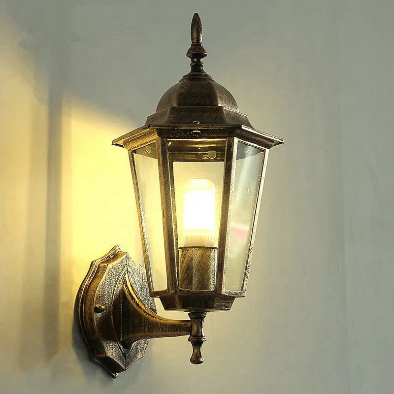 Vintage European Outdoor Wall Lantern - IP65 Waterproof E27 Sconce Light for Porch & Courtyard, Bronze finish