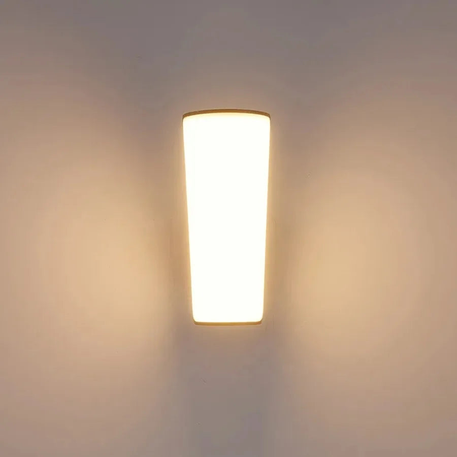 Modern Curved LED Outdoor Wall Sconce - Weatherproof Aluminum Exterior Light Fixture for Porch, Patio & Garage (Single/Pair)