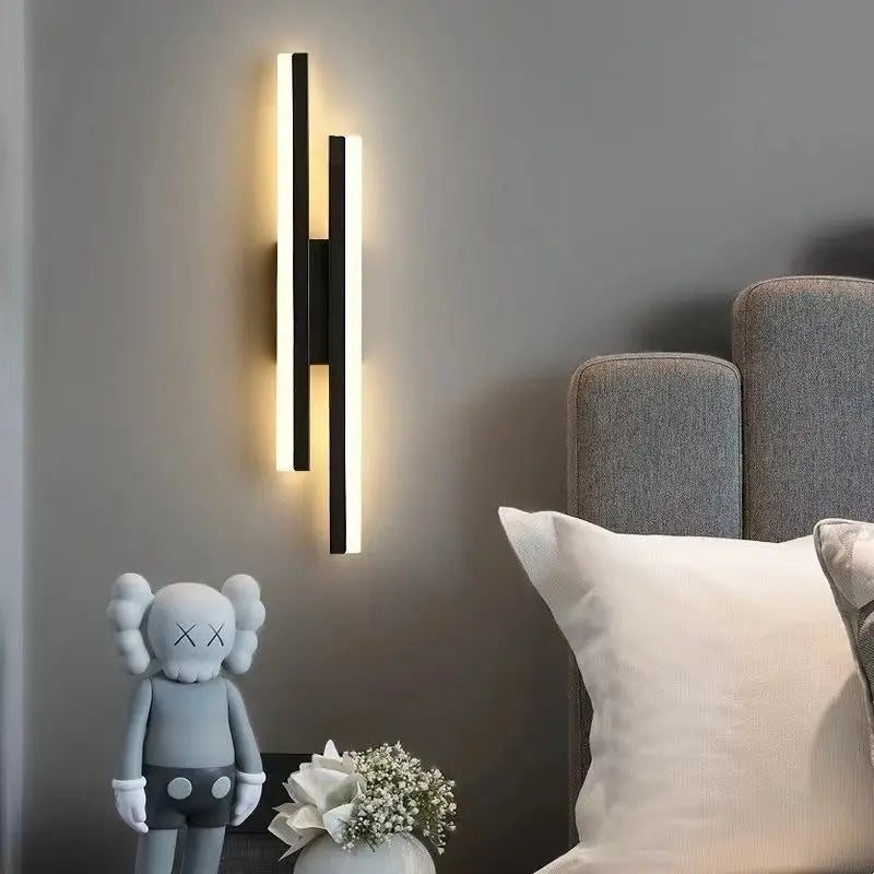 Modern Minimalist Linear LED Wall Sconce - Black Crossed Acrylic Light Fixture for Bedroom Bedside, Living Room & Hallway (3-Color Changing)