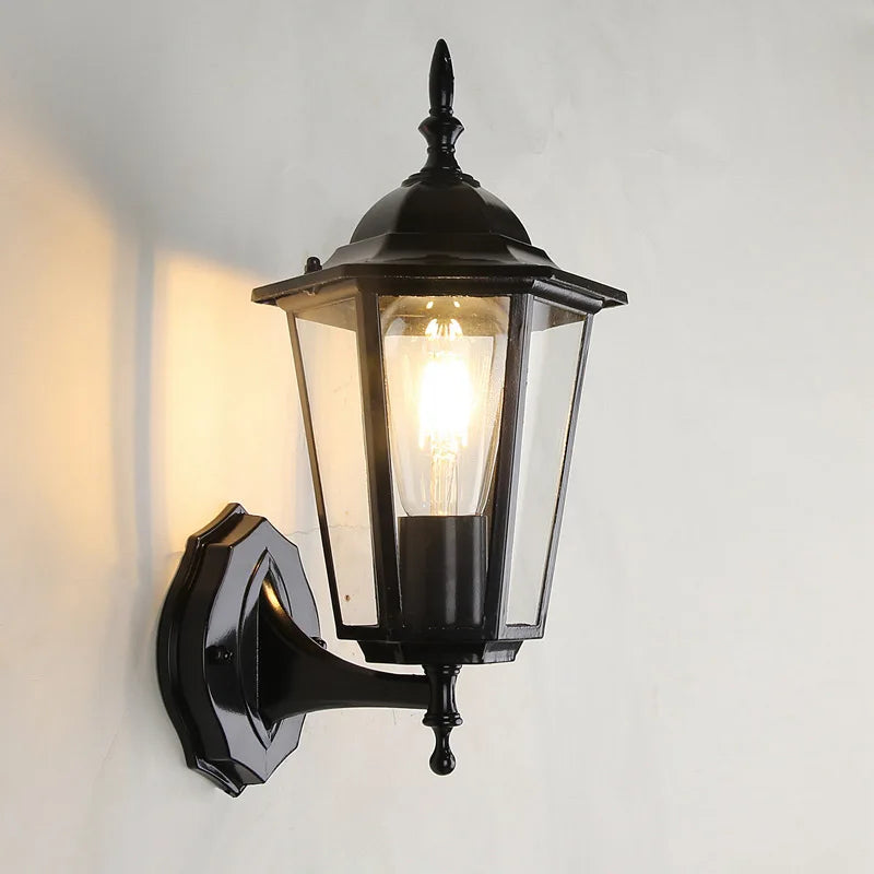 Vintage European Outdoor Wall Lantern - IP65 Waterproof E27 Sconce Light for Porch & Courtyard, Bronze finish